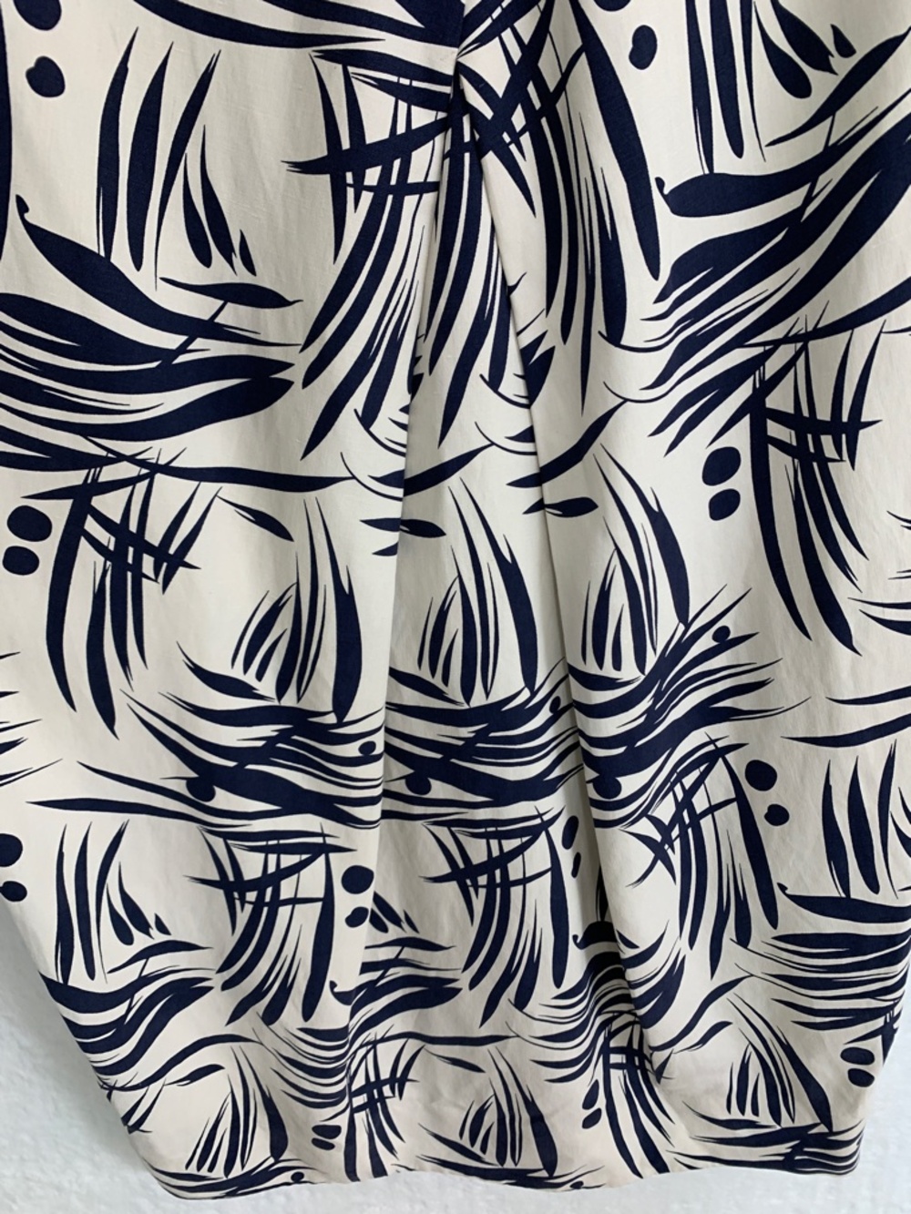 Pure Collection Silk Linen Cocoon Dress in Navy & Cream Bamboo Print Sz 4 - Picture 6 of 10